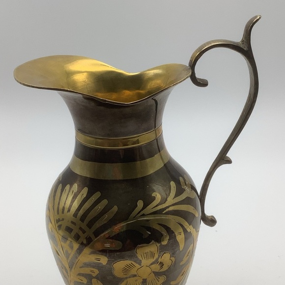 Renco India Etched Flower Brass Vase/Pitcher - Picture 3 of 11
